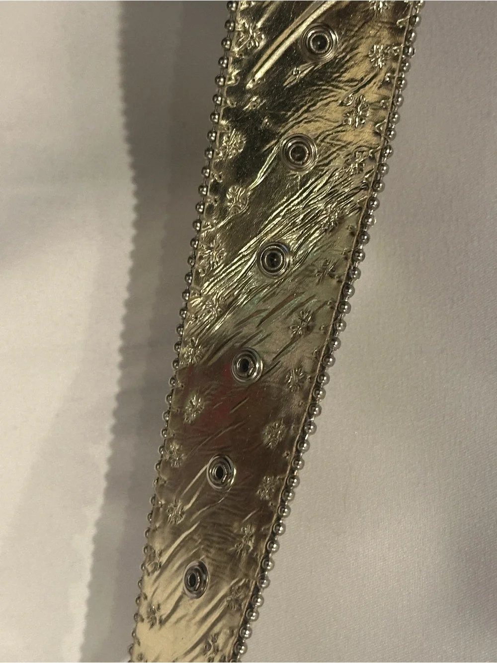 GUESS J Western Gold Studded / Silver Buckle Rhinestone Belt Size Small